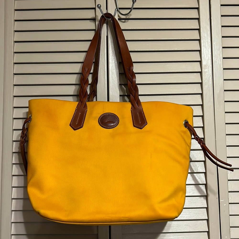 Dooney & Bourke shopper bag